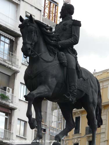 Estatua del general Espartero calle de Alcala Madrid Spain