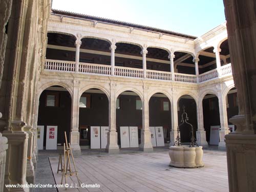 Palacio de los condes de AVellaneda Patio  Peñaranda de Duero Burgos Spain