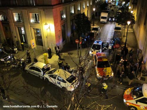 Accccidente de trafico calle de Atocha taxi toyota prius Madrid 3 febrero 2013