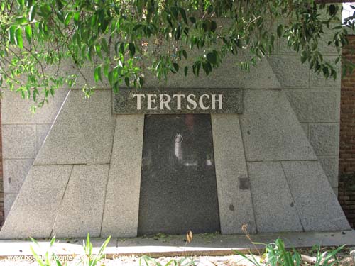 Tumba Ekkehard Terstch  Cementerio britanico Madrid Spain