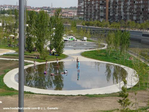 Madrid Río. Río Manzannares. Playa de Madrid