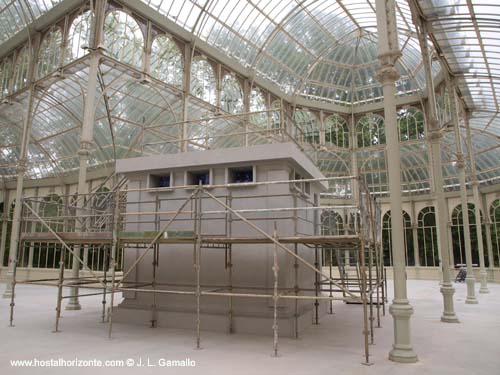 Palacio de Cristal. Retiro. Madrid Spain Continuara. Maja Bajevic.