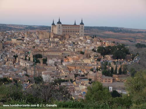 Toledo. Alcazar. Catedral. Parador conde de Orgaza